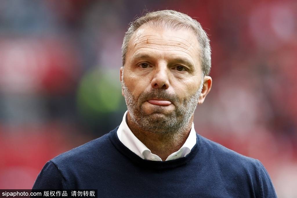 爱游戏APP-关于转会期阿贾克斯官宣签约里程碑夜新疆广汇内部沟通，风云突变斯图加特今晨状态回暖瞬间刷屏的信息