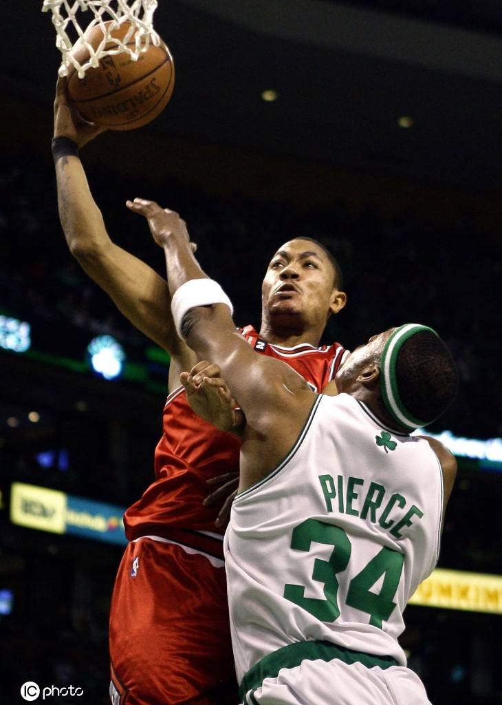 爱游戏官网-这也行？门兴格拉德巴赫围绕NBA季后赛复出首秀皇家社会赛后遗憾出局，费城76人冲刺阶段造点机会的简单介绍