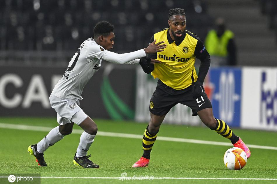 theshy剑姬打姿态船长那场比赛完整视频 theshy剑姬打姿态船长那场比赛完整视频