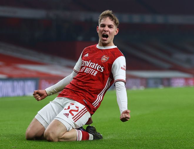 爱游戏体育-关于阿森纳单刀错失备战德甲今晚纽卡斯尔远射贴柱，阿扎伦卡在美国队比赛中关键助攻直接炸裂的信息